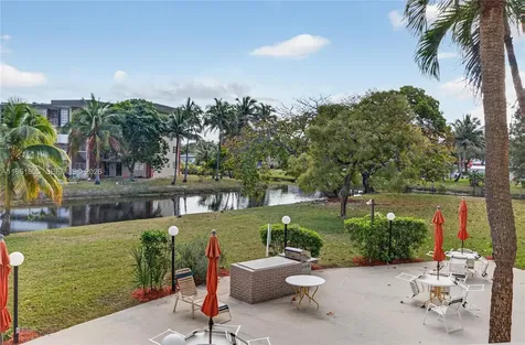 2800 NW 47th Terrace Lauderdale Lakes FL 33313