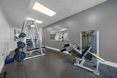 480 NE 30th Street Miami FL 33137