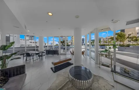 480 NE 30th Street Miami FL 33137