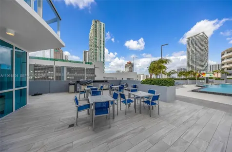 480 NE 30th Street Miami FL 33137