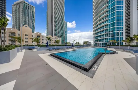 480 NE 30th Street Miami FL 33137