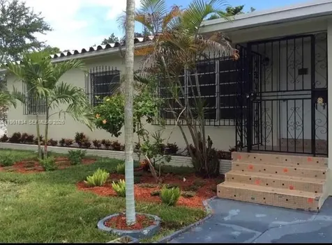 730 NE 139 Street North Miami FL 33161