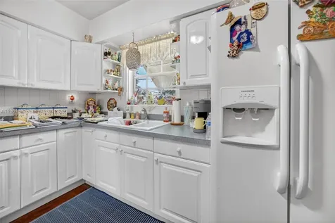 9401 SW 97th Avenue Miami FL 33176