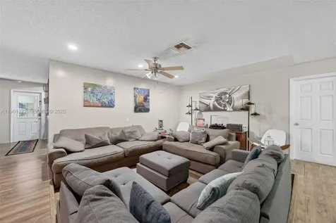 9401 SW 97th Avenue Miami FL 33176