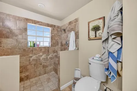 9401 SW 97th Avenue Miami FL 33176