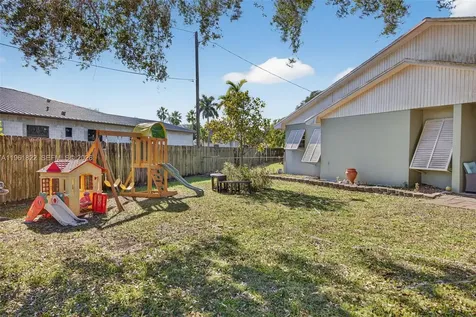 9401 SW 97th Avenue Miami FL 33176