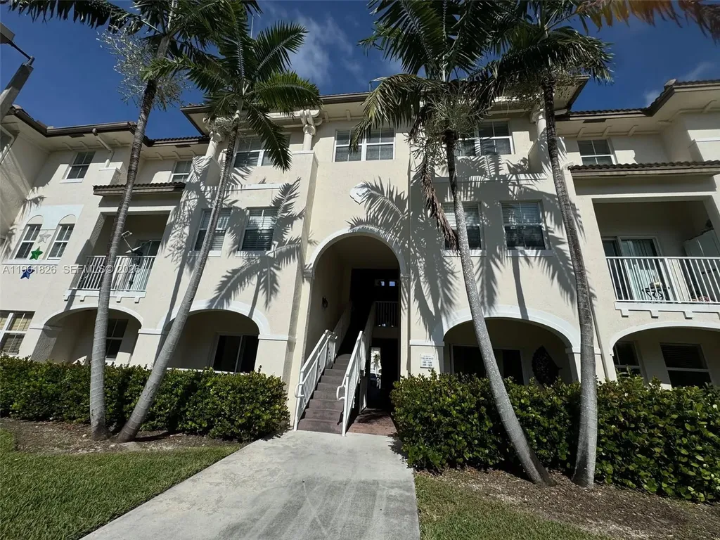 11601 NW 89th Street Doral FL 33178