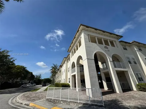 11601 NW 89th Street Doral FL 33178