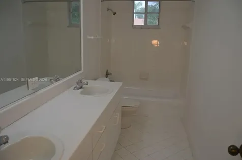 3844 San Simeon Circle Weston FL 33331