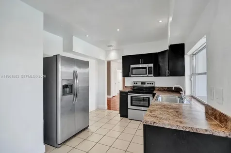 6617 Dahlia Drive Miramar FL 33023