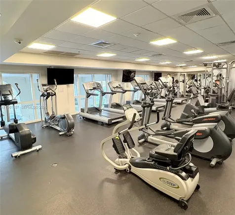 511 SE 5th Avenue Fort Lauderdale FL 33301