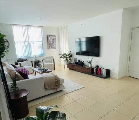 511 SE 5th Avenue Fort Lauderdale FL 33301