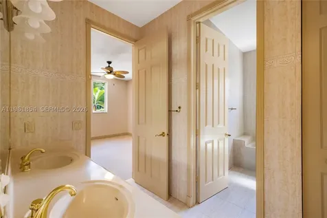 129 Gavilan Avenue Coral Gables FL 33143