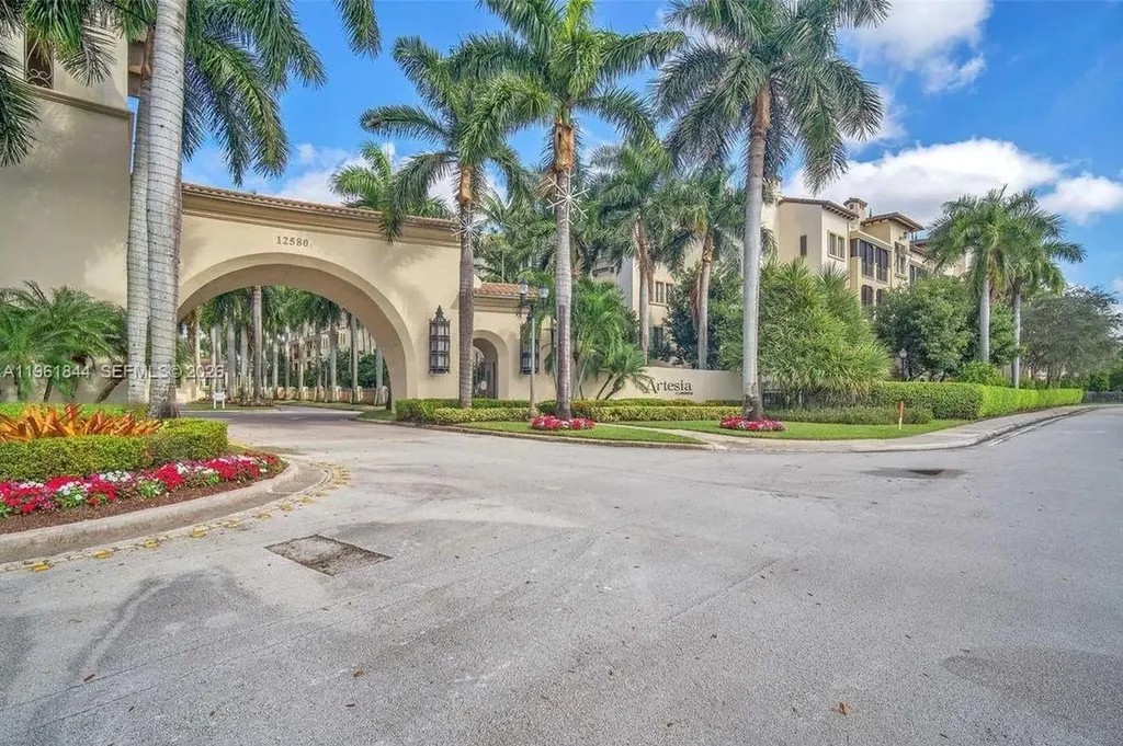 2901 NW 126th Avenue Sunrise FL 33323