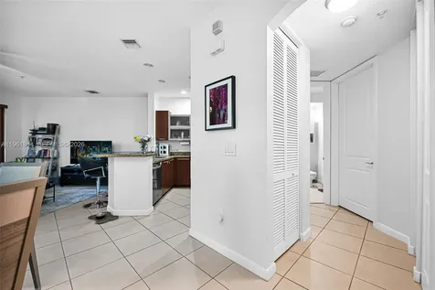 2901 NW 126th Avenue Sunrise FL 33323