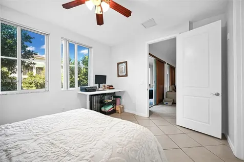 2901 NW 126th Avenue Sunrise FL 33323