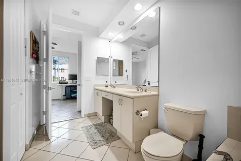 2901 NW 126th Avenue Sunrise FL 33323