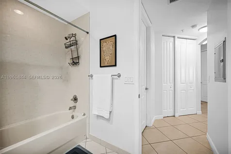 2901 NW 126th Avenue Sunrise FL 33323