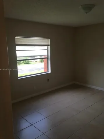 7561 NW 16th Street Plantation FL 33313