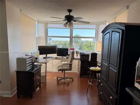 16546 NE 26th Avenue North Miami Beach FL 33160