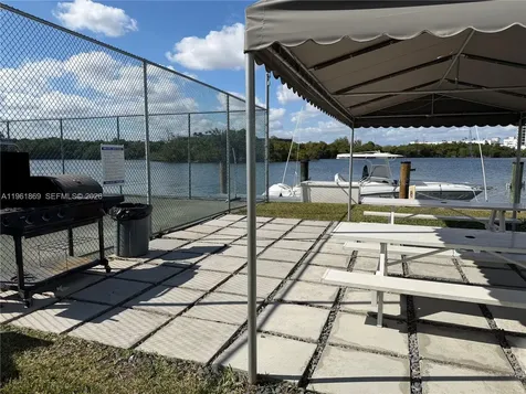 16546 NE 26th Avenue North Miami Beach FL 33160