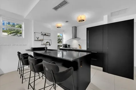 3739 Collins Avenue Miami Beach FL 33140