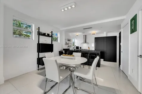 3739 Collins Avenue Miami Beach FL 33140