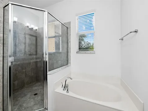 1732 NW 124th Place Pembroke Pines FL 33028