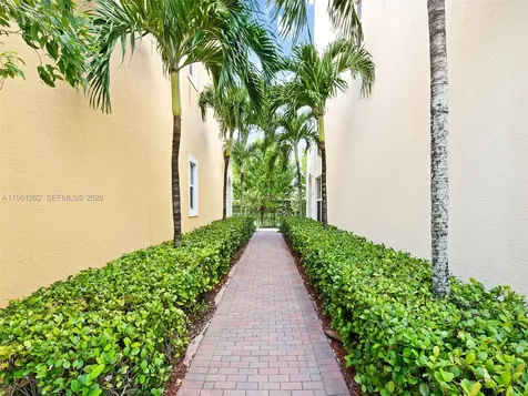 1732 NW 124th Place Pembroke Pines FL 33028