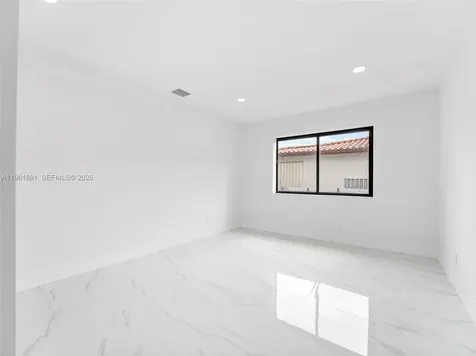 2500 SW 23rd Terrace Miami FL 33145
