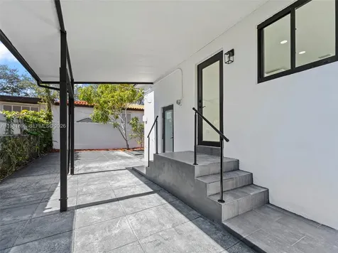 2500 SW 23rd Terrace Miami FL 33145
