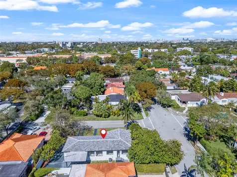 2500 SW 23rd Terrace Miami FL 33145