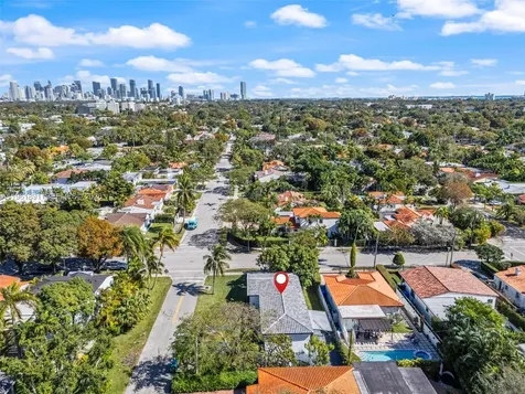 2500 SW 23rd Terrace Miami FL 33145