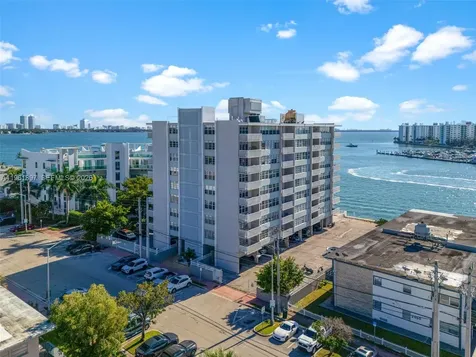 2016 Bay Drive Miami Beach FL 33141