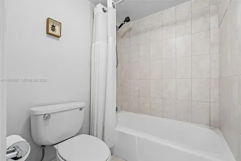 2016 Bay Drive Miami Beach FL 33141