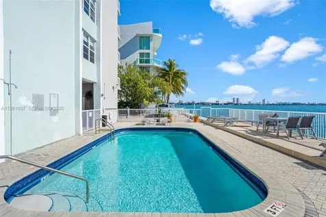 2016 Bay Drive Miami Beach FL 33141