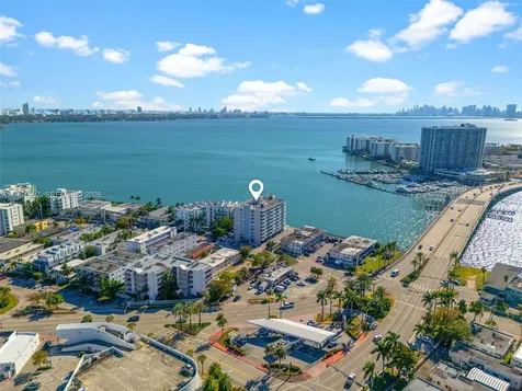 2016 Bay Drive Miami Beach FL 33141