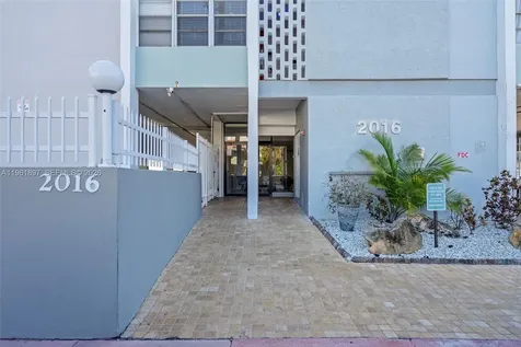 2016 Bay Drive Miami Beach FL 33141