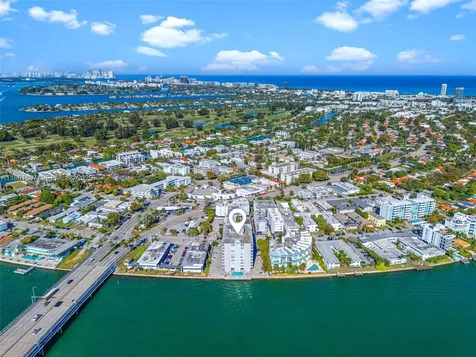 2016 Bay Drive Miami Beach FL 33141