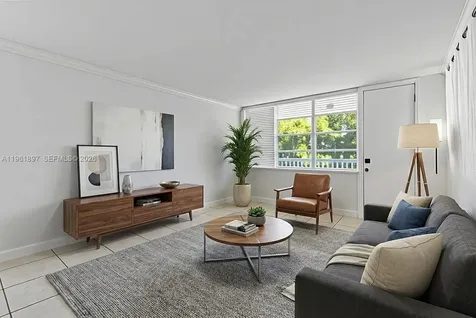 2016 Bay Drive Miami Beach FL 33141
