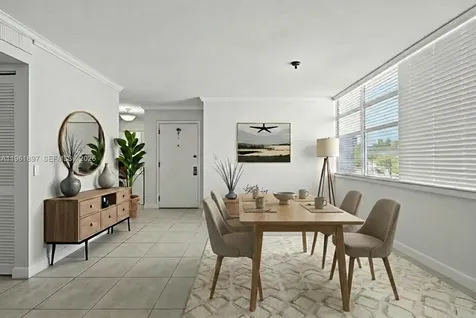 2016 Bay Drive Miami Beach FL 33141