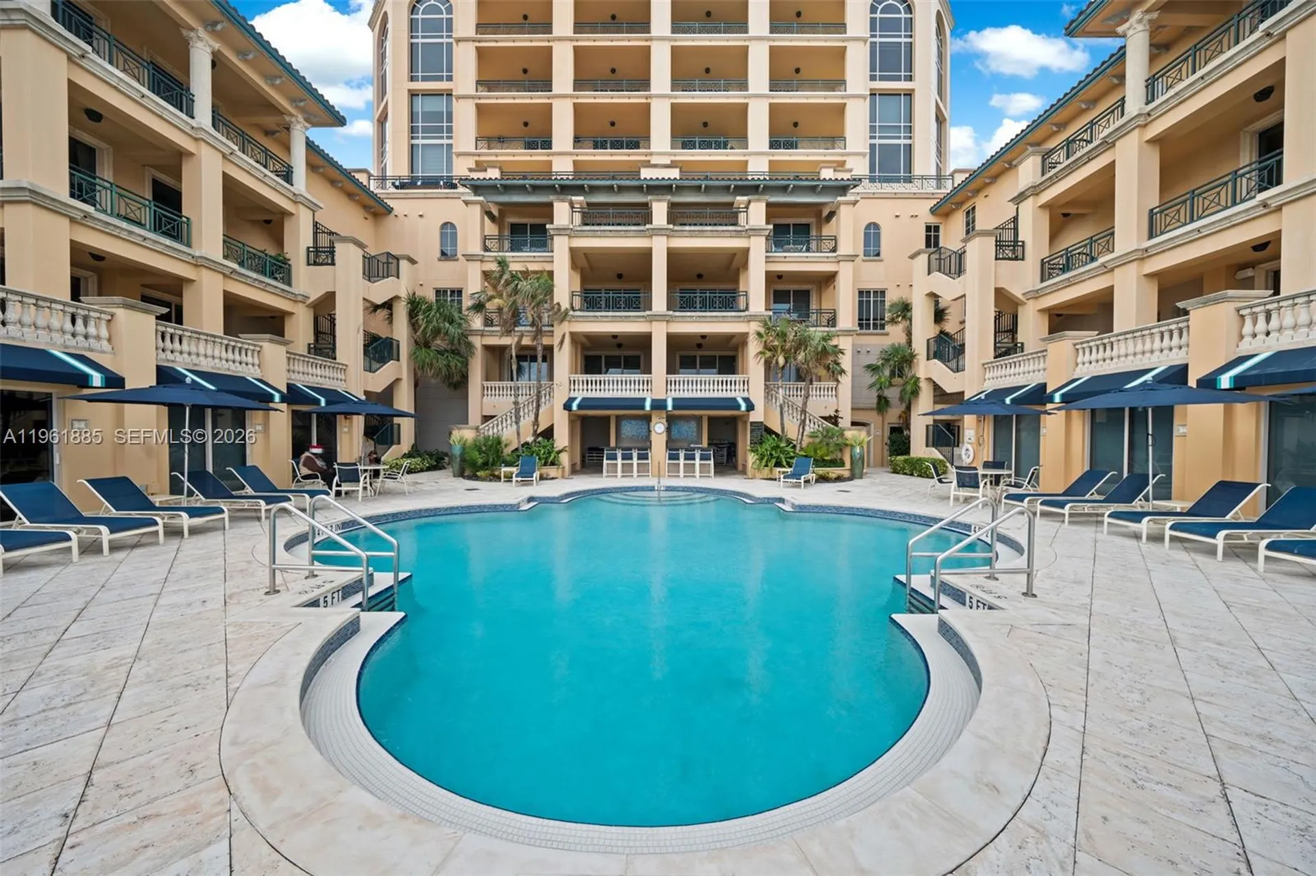 3415 N Ocean Drive Hollywood FL 33019