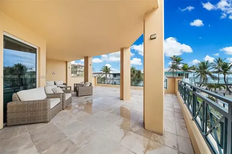 3415 N Ocean Drive Hollywood FL 33019