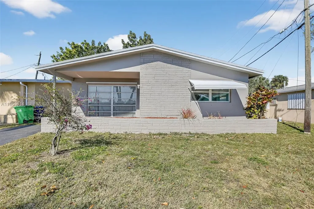 6853 NW 26th Court Sunrise FL 33313