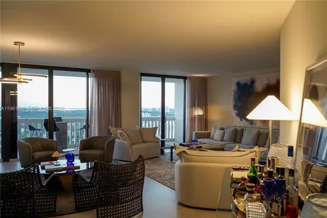 2000 Island Boulevard Aventura FL 33160