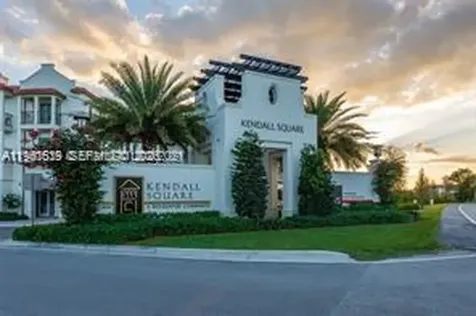 16958 SW 92nd Street Miami FL 33196
