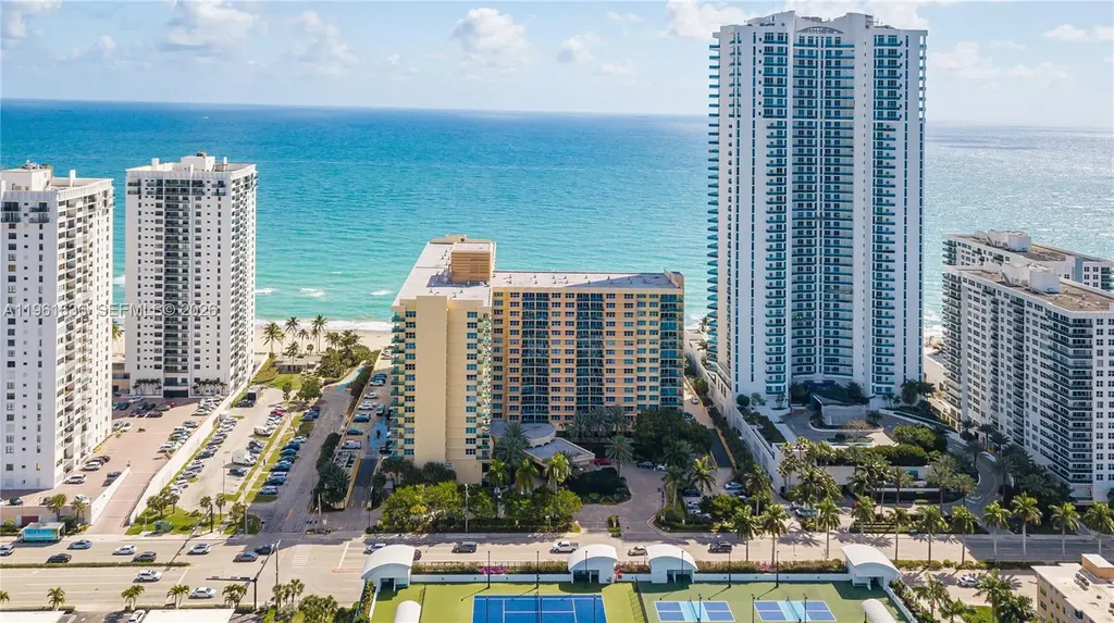 2501 S Ocean Drive Hollywood FL 33019