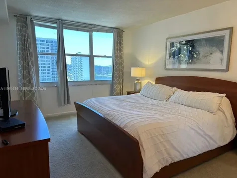 2501 S Ocean Drive Hollywood FL 33019