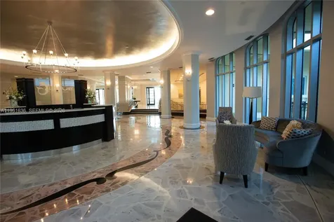 2501 S Ocean Drive Hollywood FL 33019