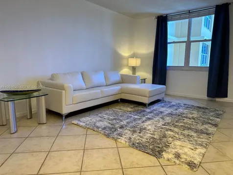2501 S Ocean Drive Hollywood FL 33019
